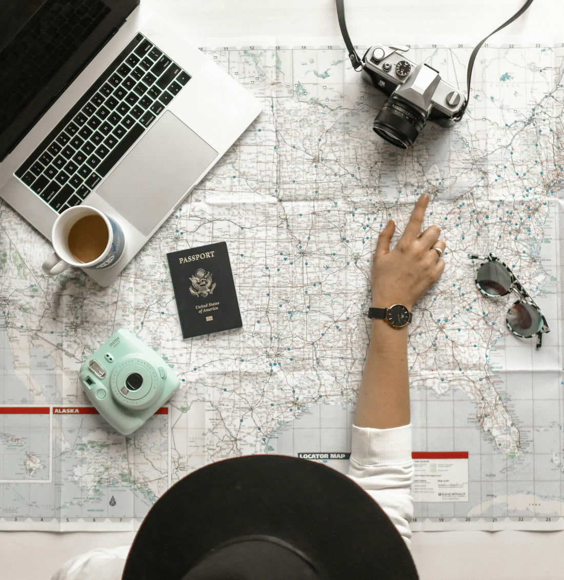8 Compact Yet Essential Travel Gadgets ✈️